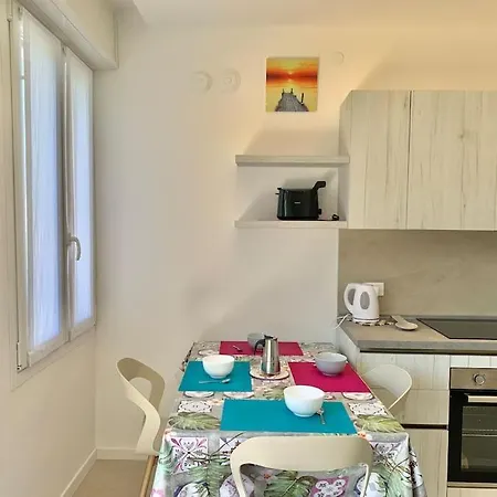 Sunshine Free Parking Apartamento